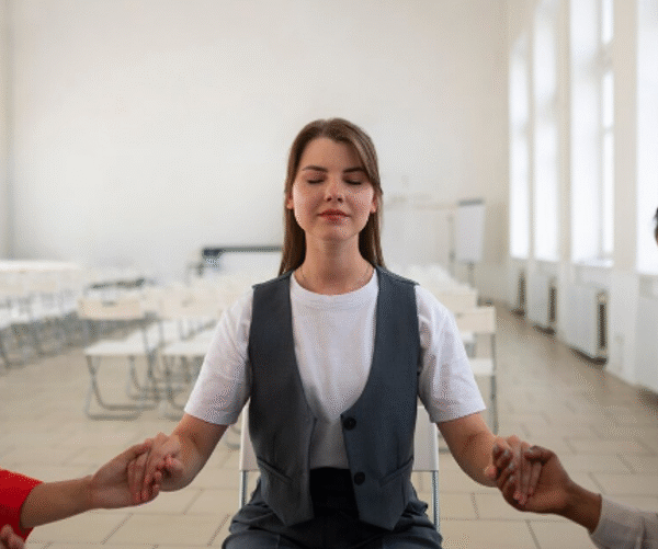 Restoring Balance: The Synergy Between Comprehensive Addiction Therapy Services and Creative Healing